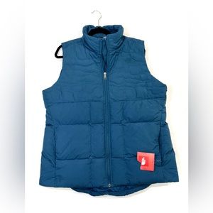 The North Face women’s 550 down filled vest NWT.